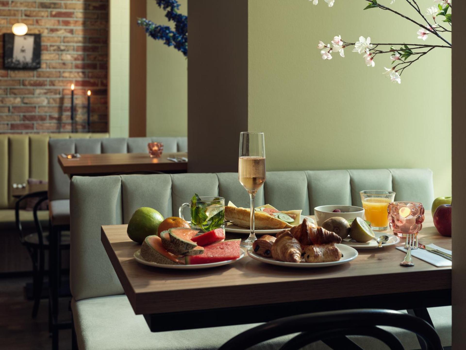 Townhouse Maastricht & Spa Екстер'єр фото